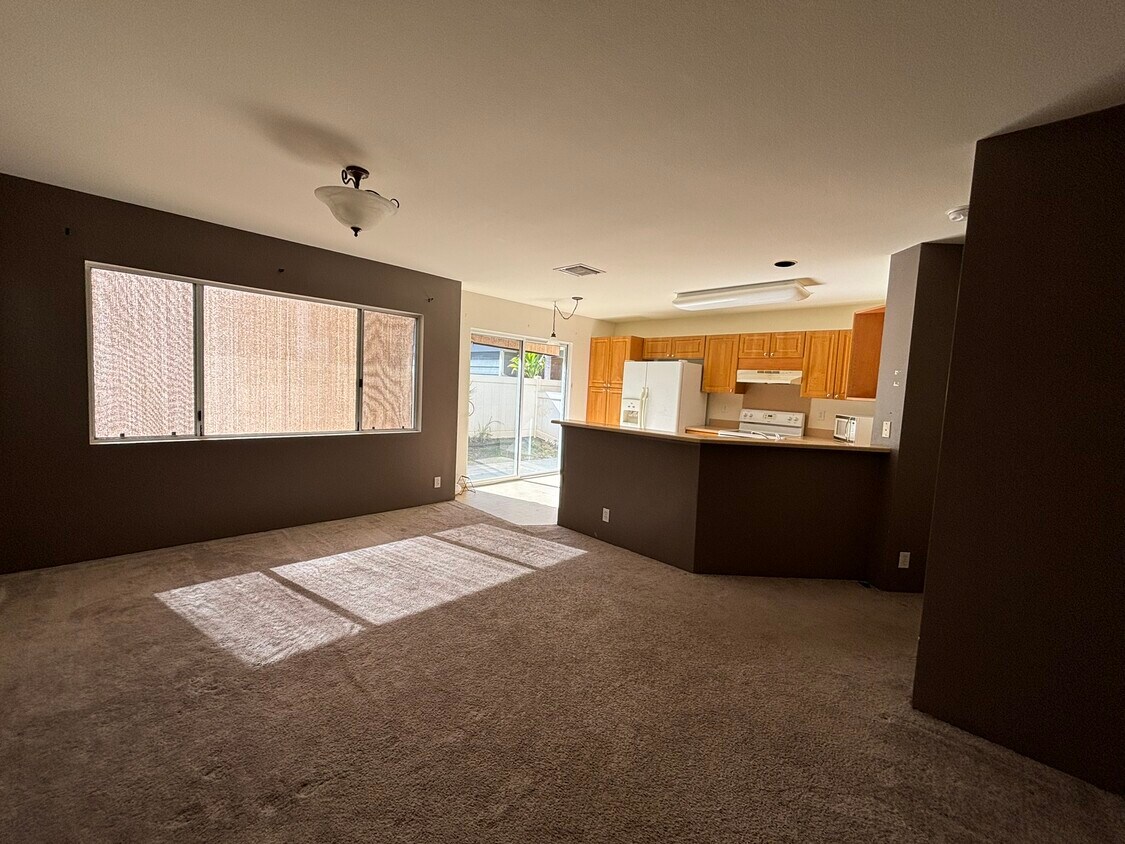 Photo - 91-574-574 Makalea St (Ewa Beach, HI)