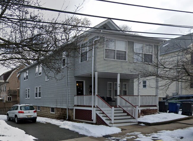 Building Photo - 29 Chetwynd Rd