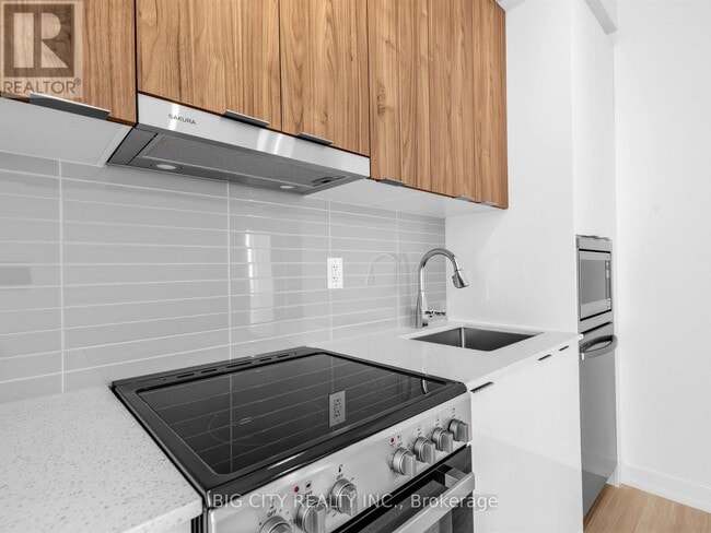 Building Photo - 9751 Markham Rd