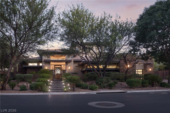Building Photo - 17 Soaring Bird Ct