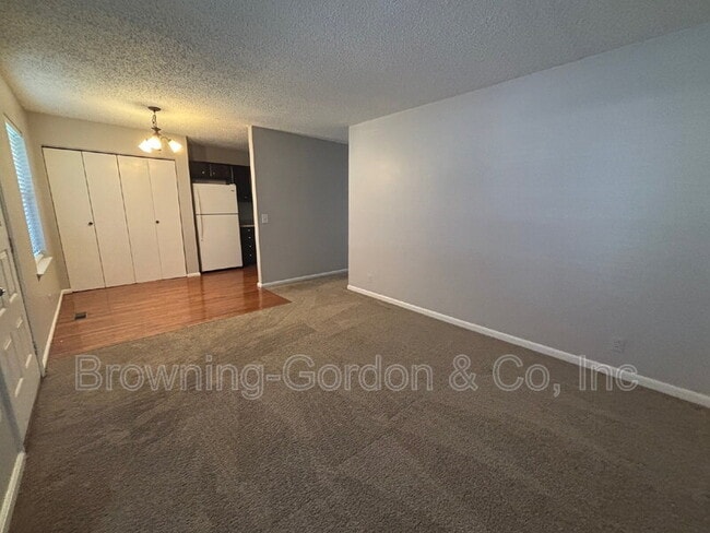 Photo - 567 Cedar Dr Apartment