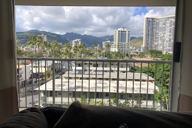 Photo - 430 Keoniana St Apartment