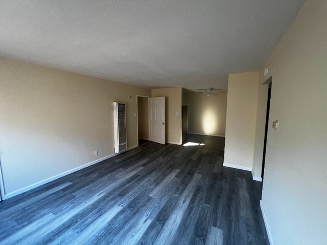 Foto del edificio - 269 Junction Ave