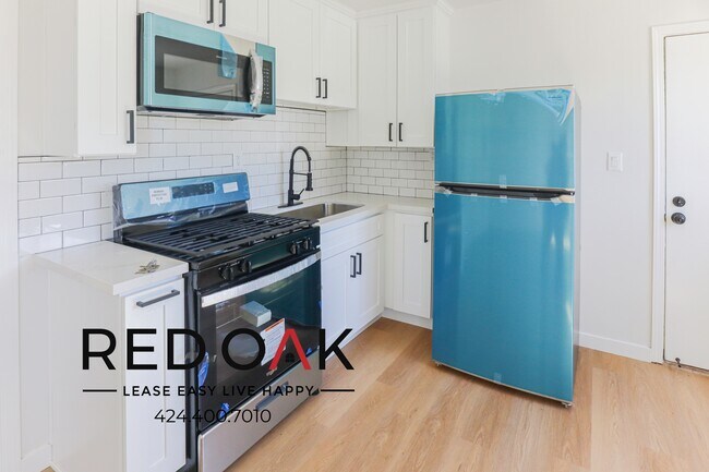 Foto del edificio - Bright and Spacious One Bedroom with New S...