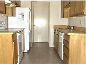 Primary Photo - 3715 Hulen Park Cir