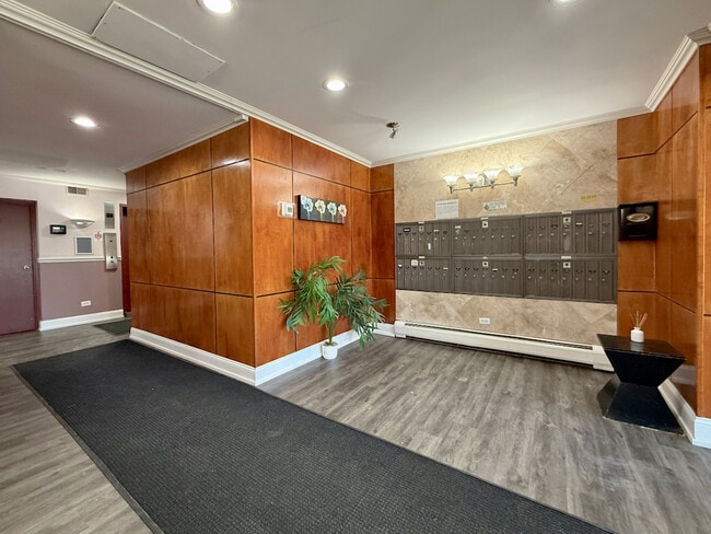 Foto del edificio - 4600 N Cumberland Ave