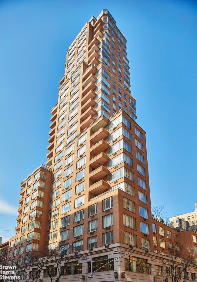 Foto del edificio - 30 E 85th St
