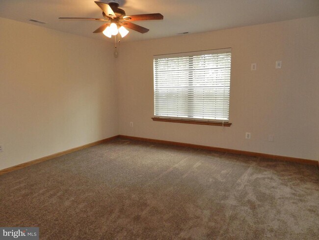 Foto del edificio - 201 Allens Ln