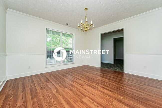 Building Photo - 4 Bedroom Pet-Friendly Home in HAMPTON, GA...