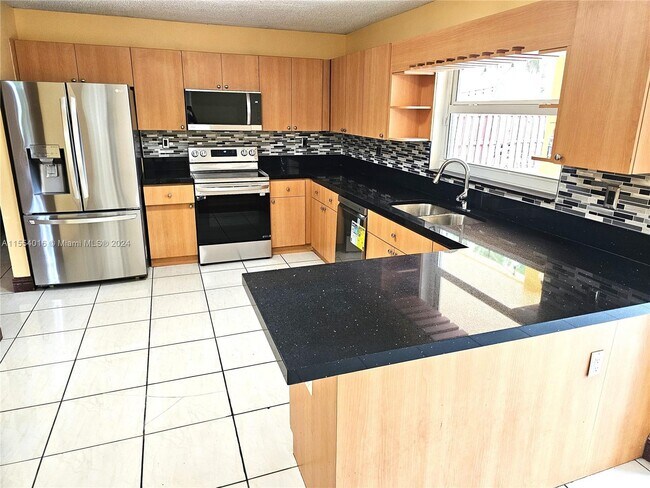Foto del edificio - 11025 SW 156th Pl