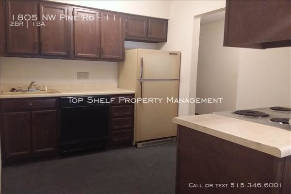 Building Photo - 1/2 of first months rent!