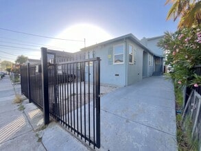 Building Photo - 1243 91st Ave