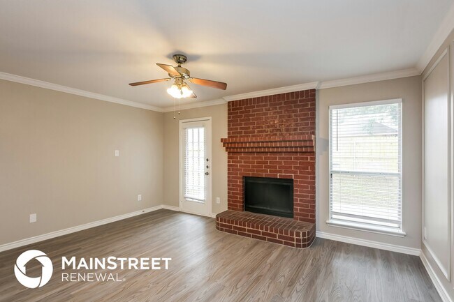 Foto del edificio - 1519 Allen Dr