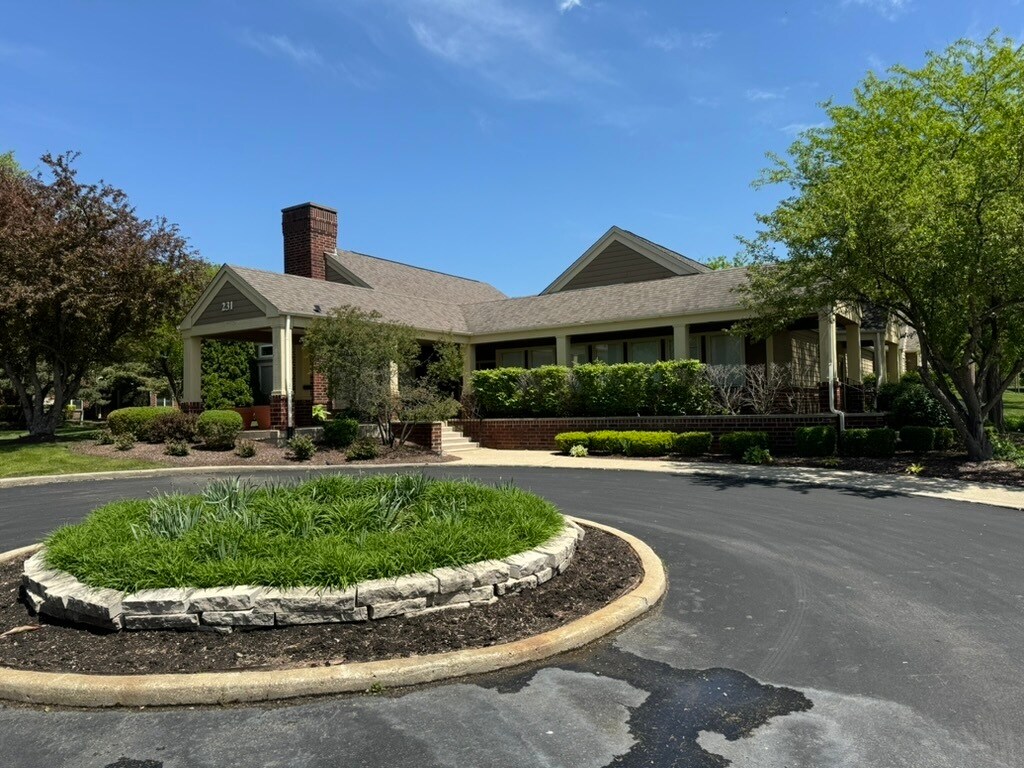 202 Glengarry Dr, Bloomingdale, IL 60108 House Rental in Bloomingdale