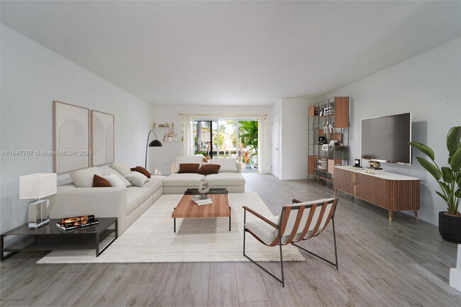 Photo - 2203 NE 123rd St Townhome