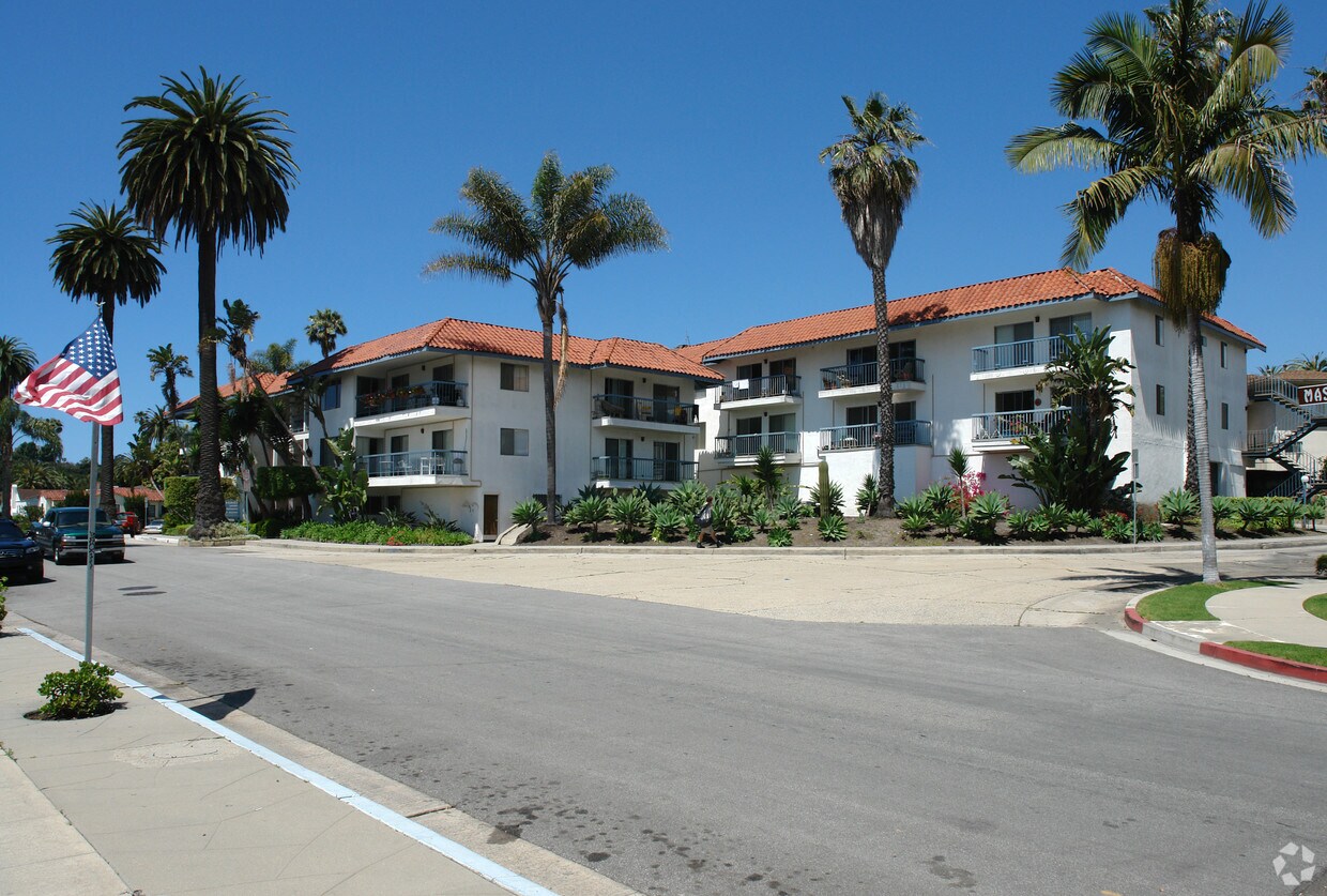 Building Photo - Burrton Circle