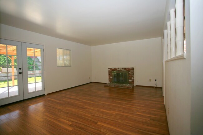Foto del edificio - 3Br 2Ba Single level Home