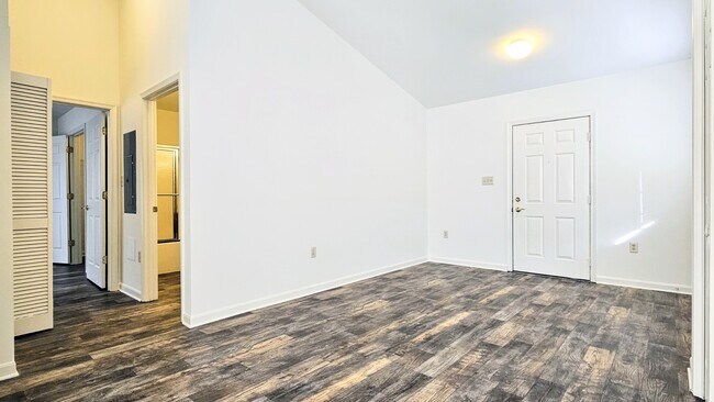 Foto del edificio - 680 Wallingford Rd