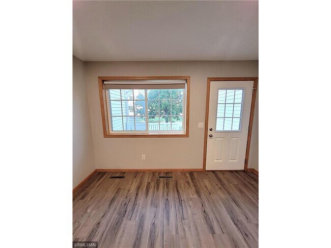 Foto del edificio - 3553 Sterling Heights Dr