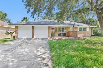 Building Photo - 5518 McKnight St
