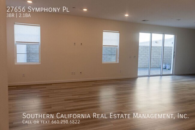 Foto del edificio - 27656 Symphony Pl