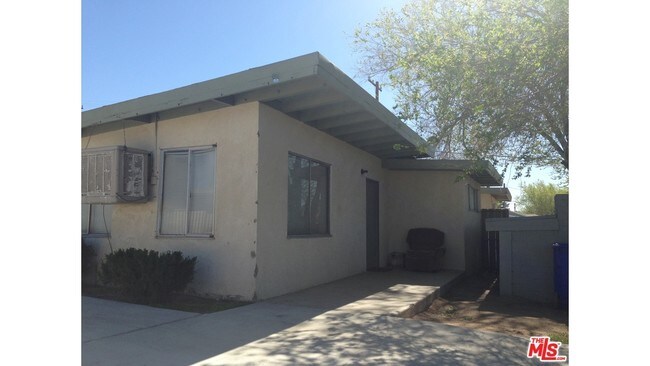 Building Photo - 16970 B St