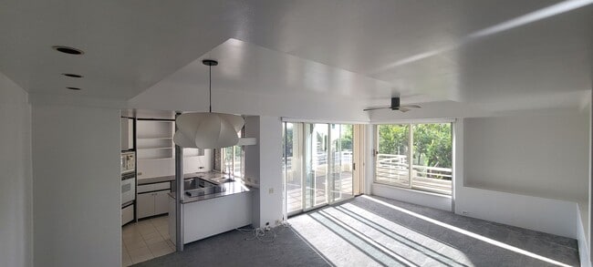 Building Photo - 2 bedroom 2 bath with a view at Palms of Wailea/Phase I