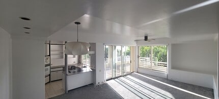 Building Photo - 3200 Wailea Alanui Dr