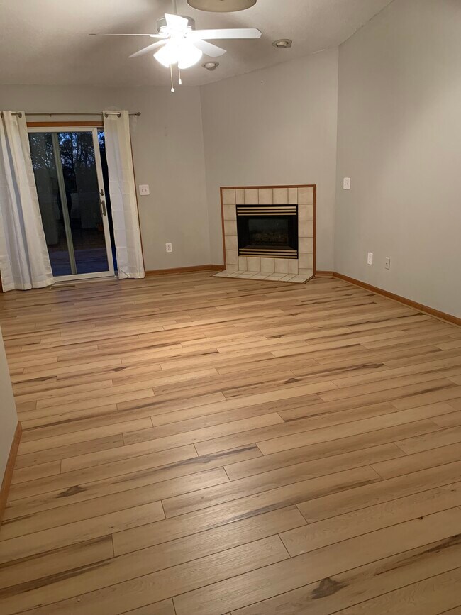 sliding door to the deck - 2520 Walden Rd