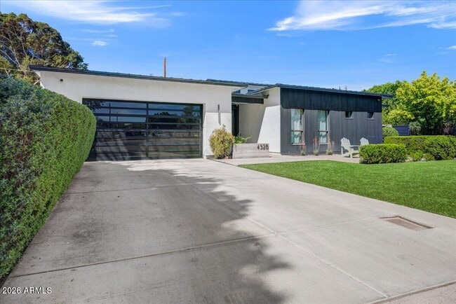 Building Photo - 4528 North 39th Pl