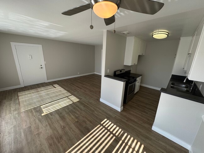 Building Photo - Harvard Manor Apartments