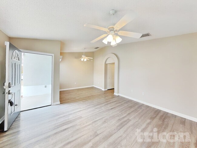 Building Photo - 4406 Tina Ln