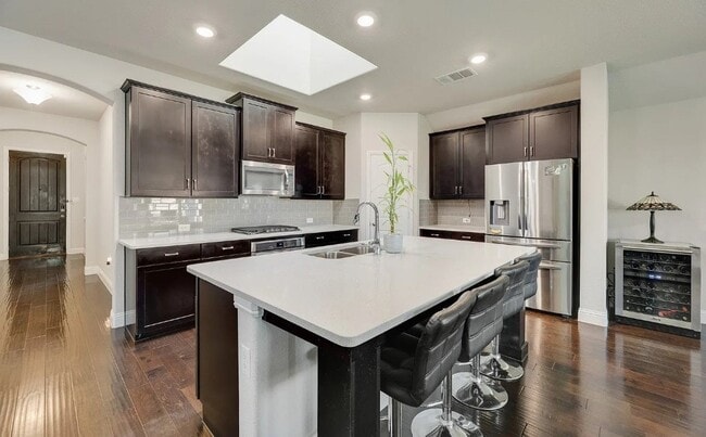 Foto del edificio - 6159 Allatoona Rd