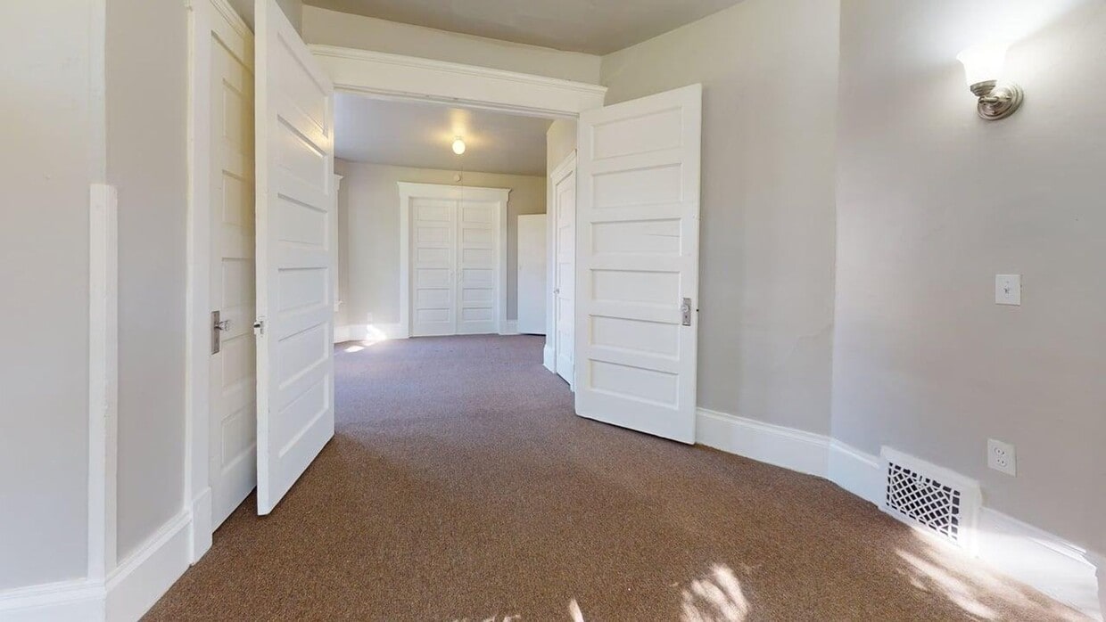 Foto del edificio - 808 7th St NW