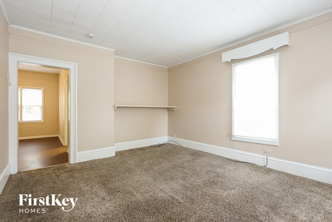 Building Photo - 108 Bevier Pl