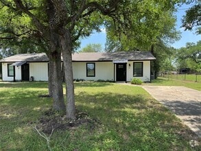 Building Photo - 1558 Lovers Ln
