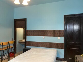 Building Photo - 1132 Wayne Ave