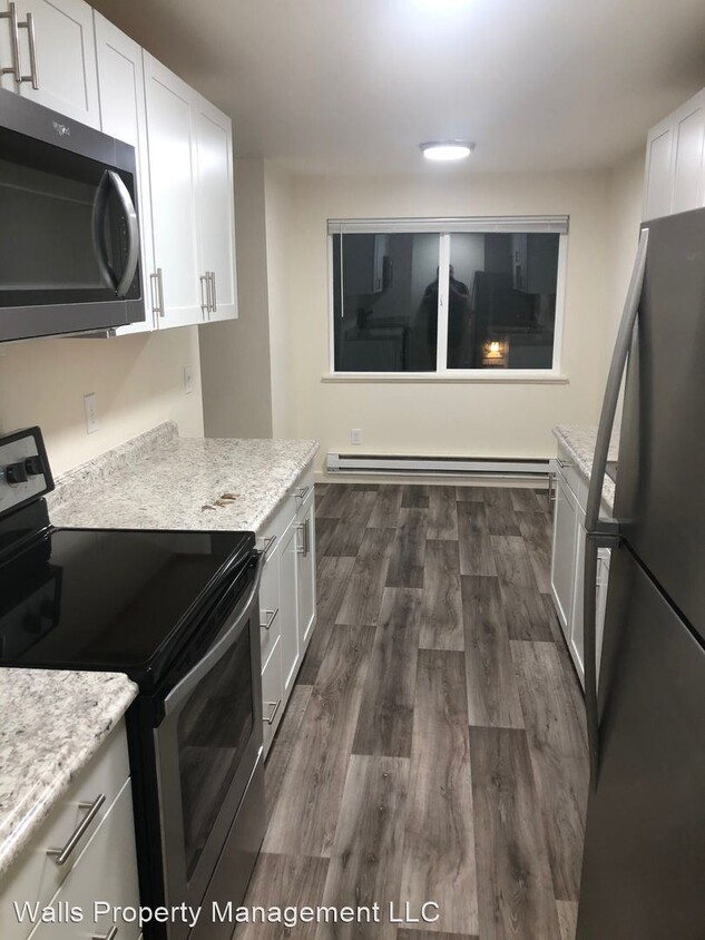 Foto principal - 2121 E Jefferson St