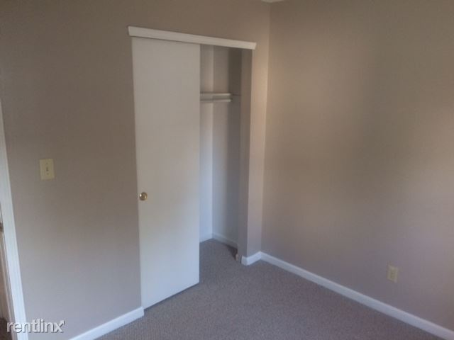 Foto del edificio - 3 br, 1 bath Duplex - 311 Raines Street 309