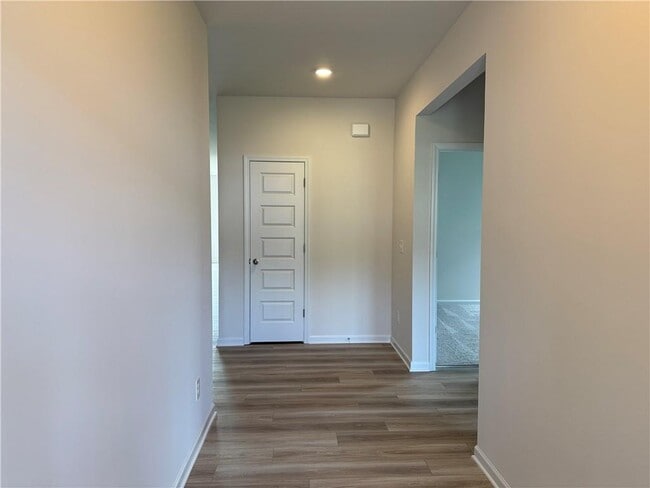 Building Photo - 24 Busby Dr