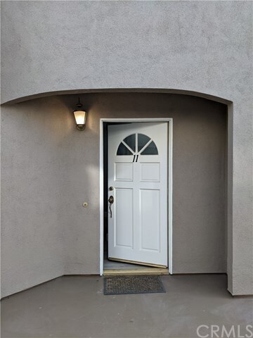Building Photo - 49 N Parkwood Ave