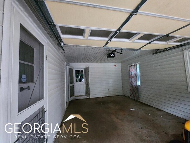 Building Photo - 3171 Bold Springs Rd