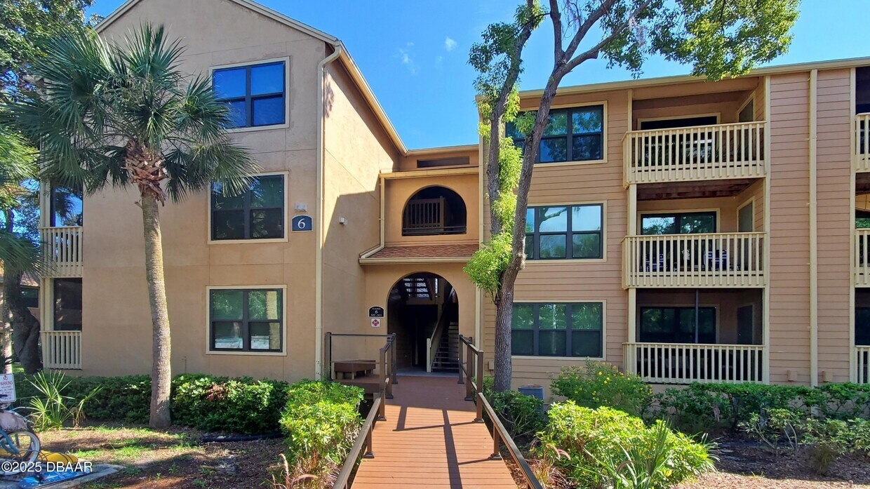 Foto principal - 1401 S Palmetto Ave