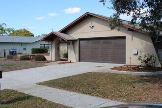 Building Photo - 8639 Bridgewater Dr