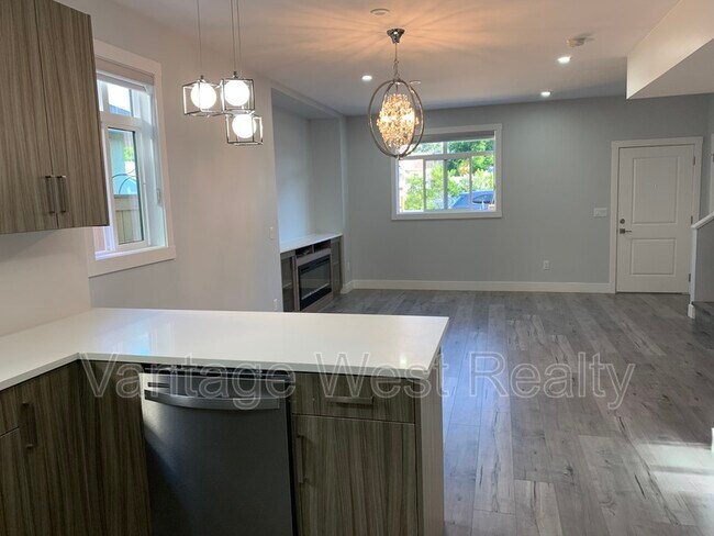 Photo du bâtiment - 756-756 Glenwood Ave