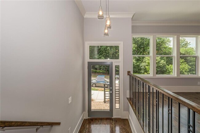 Foto del edificio - 3565 Blair Cir NE