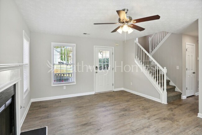 Building Photo - 62 Nellie Brook Dr SW