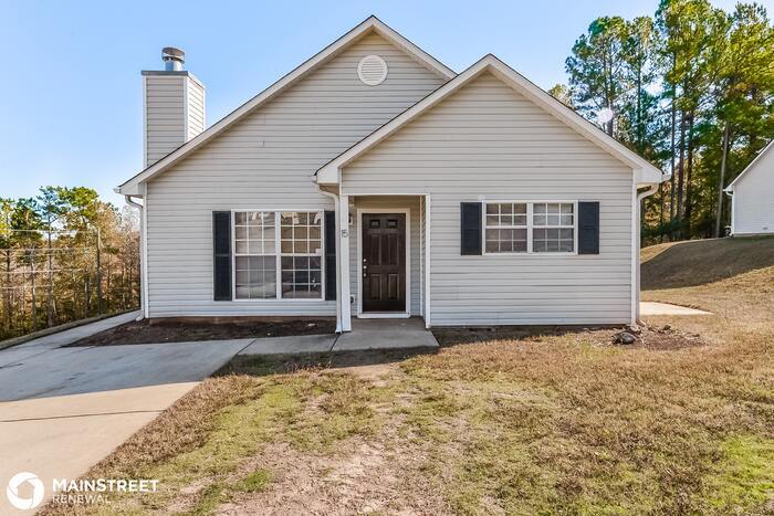 Primary Photo - 15 Fairclift Circle, Covington, GA 30016