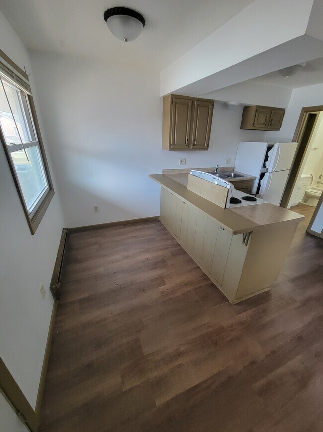 Foto del edificio - 1615 10th St S