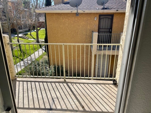 Foto principal - 1025 N Tippecanoe Ave